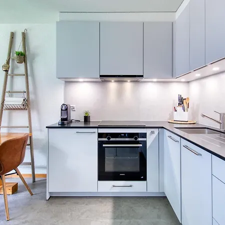 Apartment Val Air F75, Peace & Panoramic Views Champéry